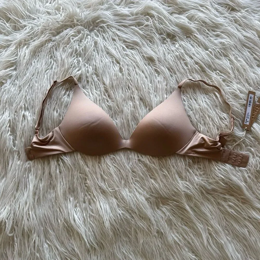 Skims Wireless Super Push up Bra Clay Size 30D - Picture 3 of 8